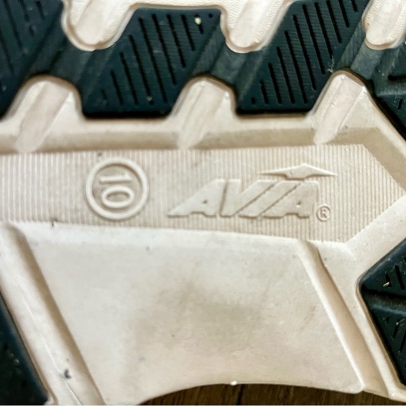 Black and Pink Athletic Sneakers size 10 - Picture 8 of 12